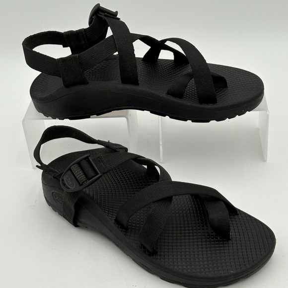 Chaco Solid Black Classic Strappy Sports Sandals Outdoors Womens Size 9 US - Picture 1 of 8